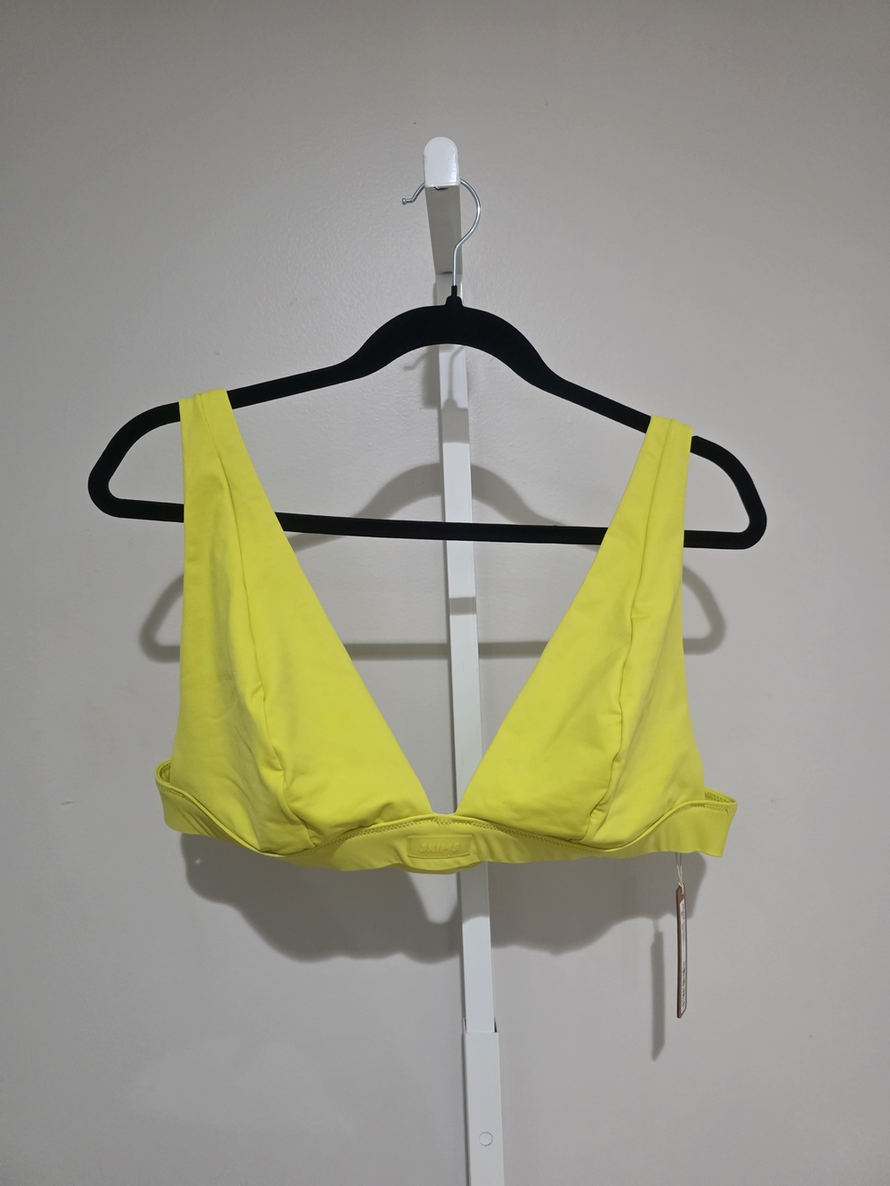 *NWT* Skims RARE Recycled Swim Plunge Bikini Top In Citrus- Womens 2x